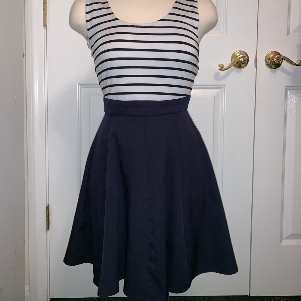 Blue and white dress A line